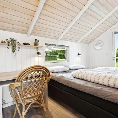 Aarne - 300m From The Sea By Interhome