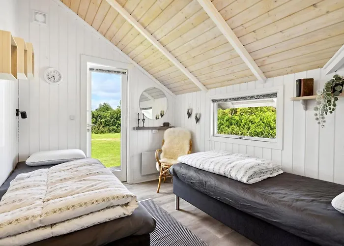 Aarne - 300m From The Sea By Interhome